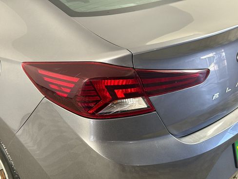 Used 2020 Hyundai Elantra SE w/ Cargo Package (C1) FWD image 35
