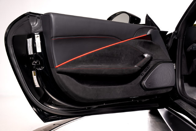 Certified 2025 Ferrari Roma Spider RWD image 57