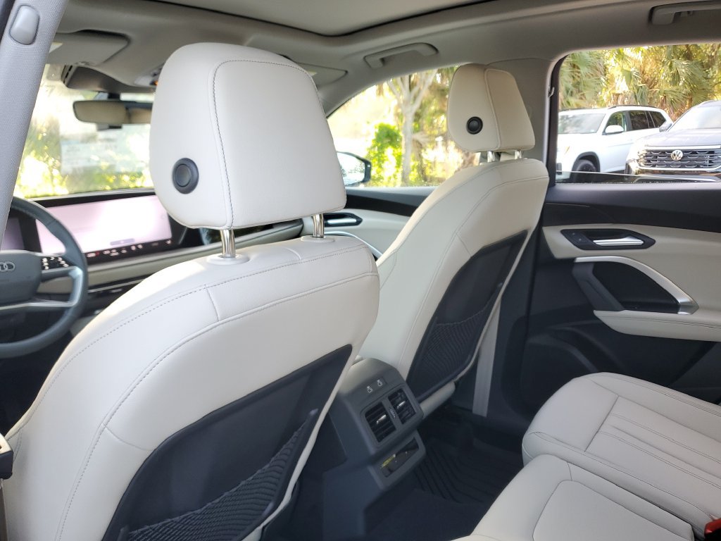 New 2026 Audi Q5 Premium AWD/4WD image 18