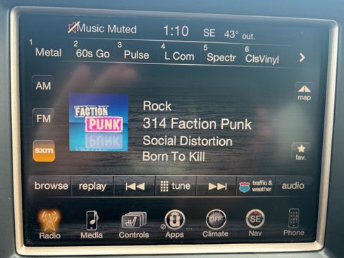 Used 2014 Jeep Grand Cherokee Limited image 13