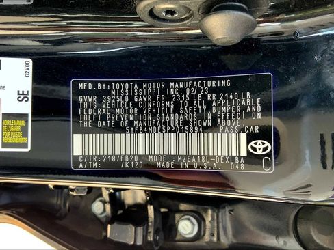 Used 2023 Toyota Corolla LE image 33