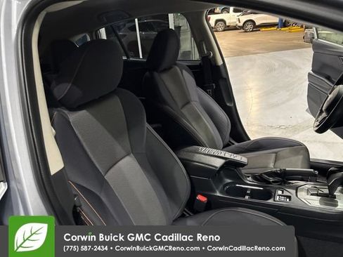 Used 2019 Subaru Crosstrek 2.0i Premium w/ Eyesight System AWD/4WD image 35