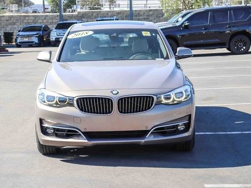 Used 2018 BMW 330i Gran Turismo xDrive AWD/4WD image 2