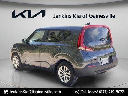 Used 2021 Kia Soul LX FWD image 5