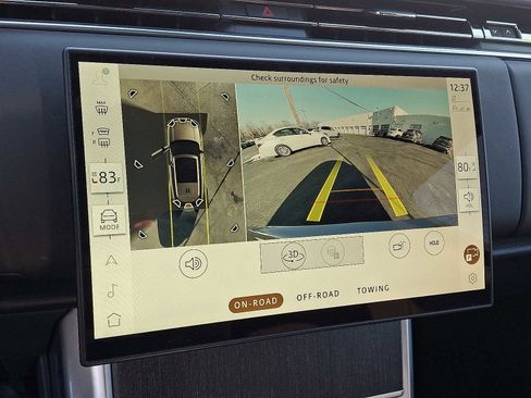 Used 2024 Land Rover Range Rover Long Wheelbase SE image 19