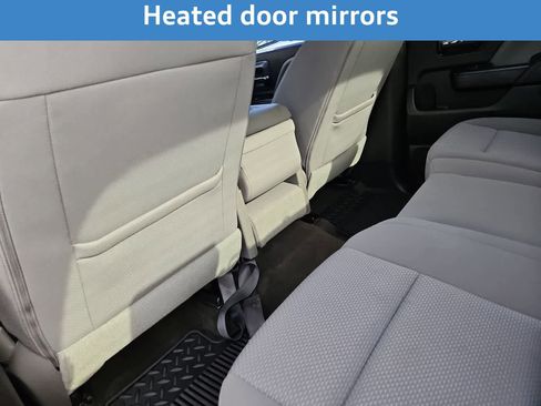 Used 2018 Chevrolet Silverado 1500 Custom w/ Custom Value Package image 19