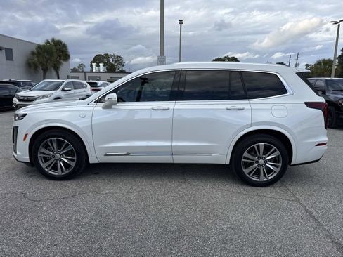 Used 2020 Cadillac XT6 Premium Luxury image 6