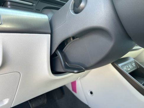 New 2026 Hyundai Kona SEL Premium image 19