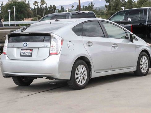 Used 2012 Toyota Prius Prime Plug-In Hybrid FWD image 7