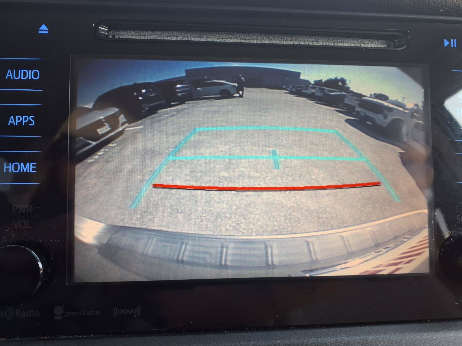 Used 2016 Toyota Sienna LE FWD image 5