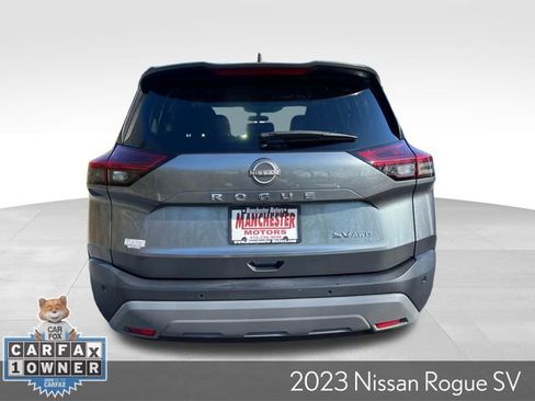 Used 2023 Nissan Rogue SV image 6
