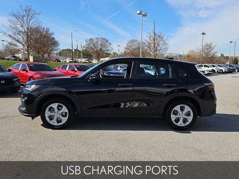 Certified 2025 Honda HR-V LX image 5