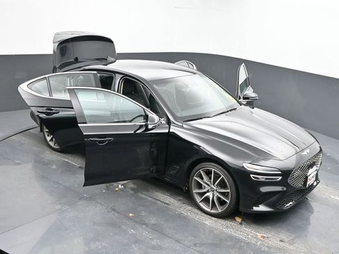Used 2023 Genesis G70 2.0T image 68