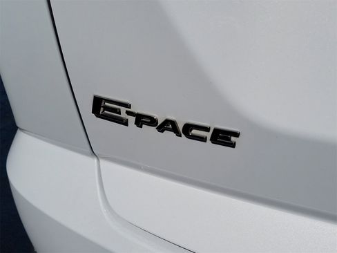Used 2019 Jaguar E-PACE S image 8