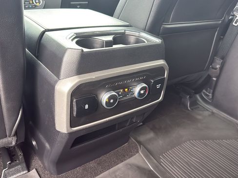 Used 2021 Ford Expedition XLT RWD image 26