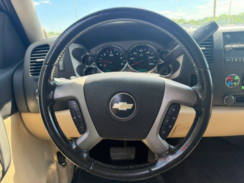 Used 2007 Chevrolet Silverado 1500 LT w/ 1LT Convenience Package RWD image 14