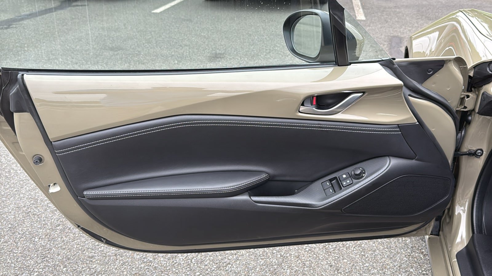 Certified 2023 MAZDA MX-5 Miata Grand Touring RWD image 9