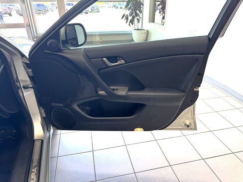 Used 2010 Acura TSX Sedan FWD image 18