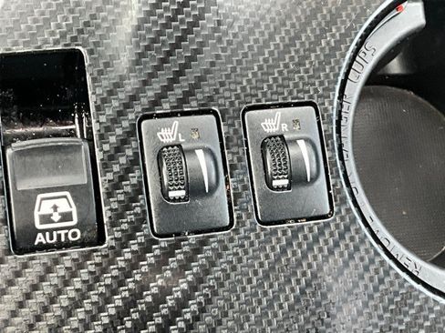 Used 2022 Toyota 4Runner TRD Off-Road Premium w/ TRD Black Wheel Package (TMS) AWD/4WD image 27