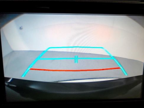 Used 2016 Toyota Camry XLE image 31