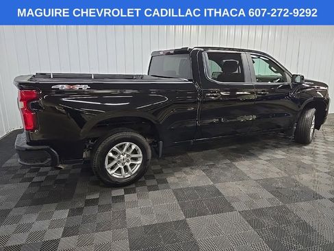 Used 2023 Chevrolet Silverado 1500 RST w/ Z71 Off-Road Package AWD/4WD image 3