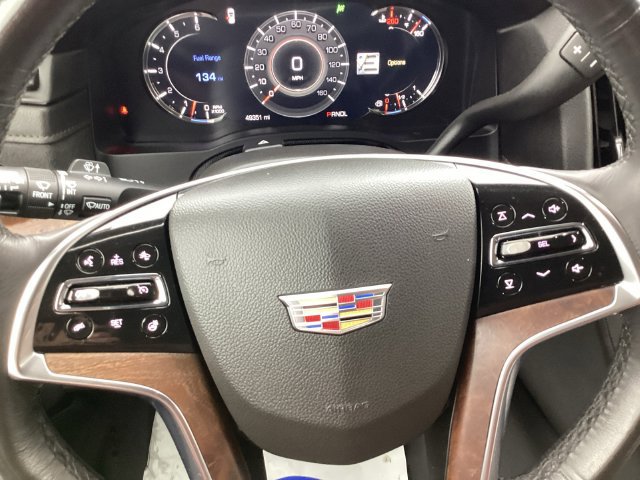 Used 2020 Cadillac Escalade Luxury AWD/4WD image 12