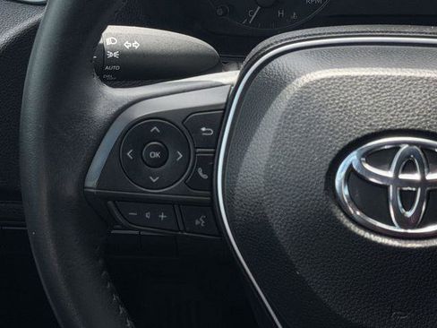 Certified 2024 Toyota Corolla SE image 12