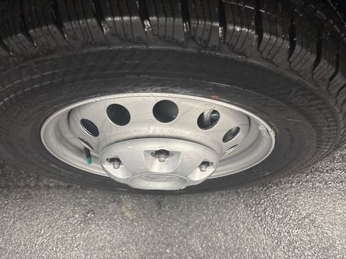 New 2026 Ford Transit 250 148 Medium Roof Extended AWD w/ Load Area Protection Package image 13