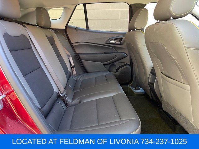 Used 2024 Chevrolet Trax ACTIV w/ Driver Confidence Package FWD image 27