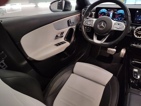 Used 2019 Mercedes-Benz A 220 image 27