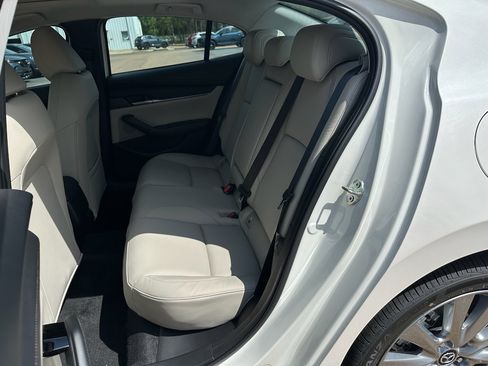 New 2026 MAZDA MAZDA3 2.5 S Sedan w/ Preferred Pkg image 9