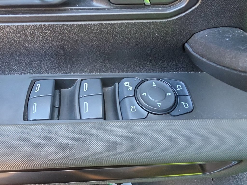 Used 2025 GMC Hummer EV 2X AWD/4WD image 15
