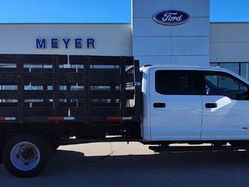 Used 2021 Ford F550 4x4 Crew Cab Super Duty image 1