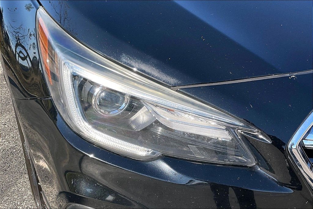 Used 2018 Subaru Outback 3.6R Limited AWD/4WD image 34