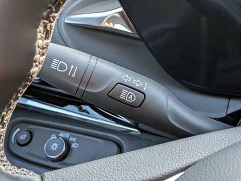 New 2026 Buick Envista Sport Touring w/ Convenience I Package FWD image 28