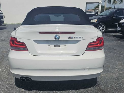 Used 2013 BMW 128i Convertible RWD image 4