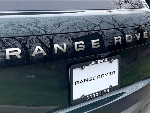 New 2026 Land Rover Range Rover Long Wheelbase SE image 15