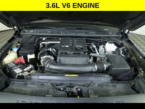 Used 2022 Nissan Frontier S w/ Technology Package AWD/4WD image 5