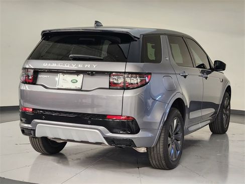 Used 2025 Land Rover Discovery Sport S image 2