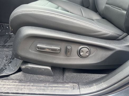 Used 2025 Honda CR-V EX-L image 27