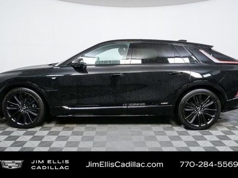 Certified 2026 Cadillac Lyriq V image 25