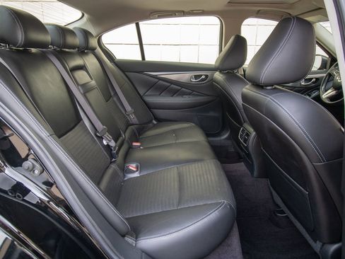 Used 2018 INFINITI Q50 Sport image 21