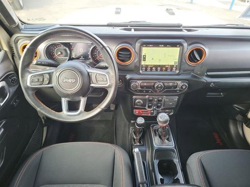 Used 2022 Jeep Gladiator Mojave w/ Trailer Tow Package image 12