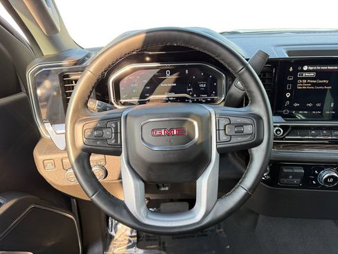 Used 2023 GMC Sierra 1500 Elevation RWD image 12