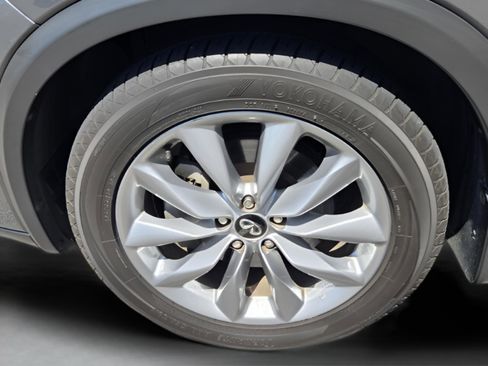 Used 2020 INFINITI QX50 Luxe image 30