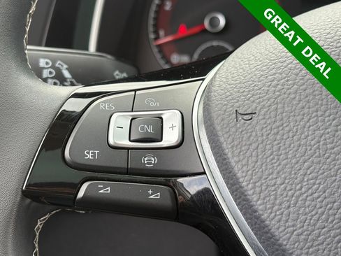 Used 2021 Volkswagen Jetta SE image 17