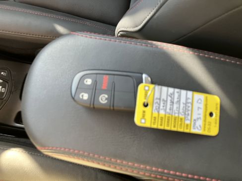 Used 2023 Jeep Renegade Trailhawk w/ Trailhawk Elite Group image 19