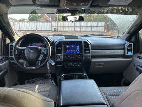 Used 2021 Ford F250 XLT w/ XLT Value Package AWD/4WD image 11