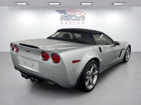 Used 2012 Chevrolet Corvette Grand Sport w/ 2LT Preferred Equipment Group image 4
