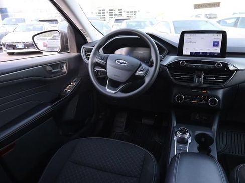 Used 2025 Ford Escape Active AWD/4WD image 22